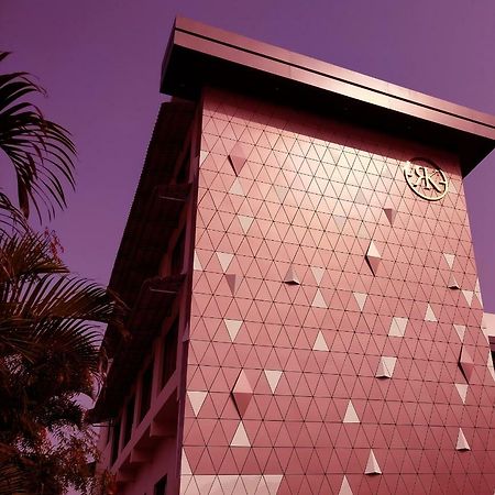 Rk Residency Hotel Tiruppur Eksteriør billede